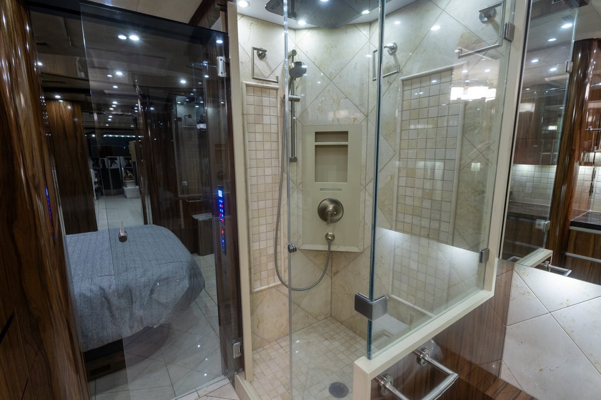 2017 Newell 2020P gallery image-30