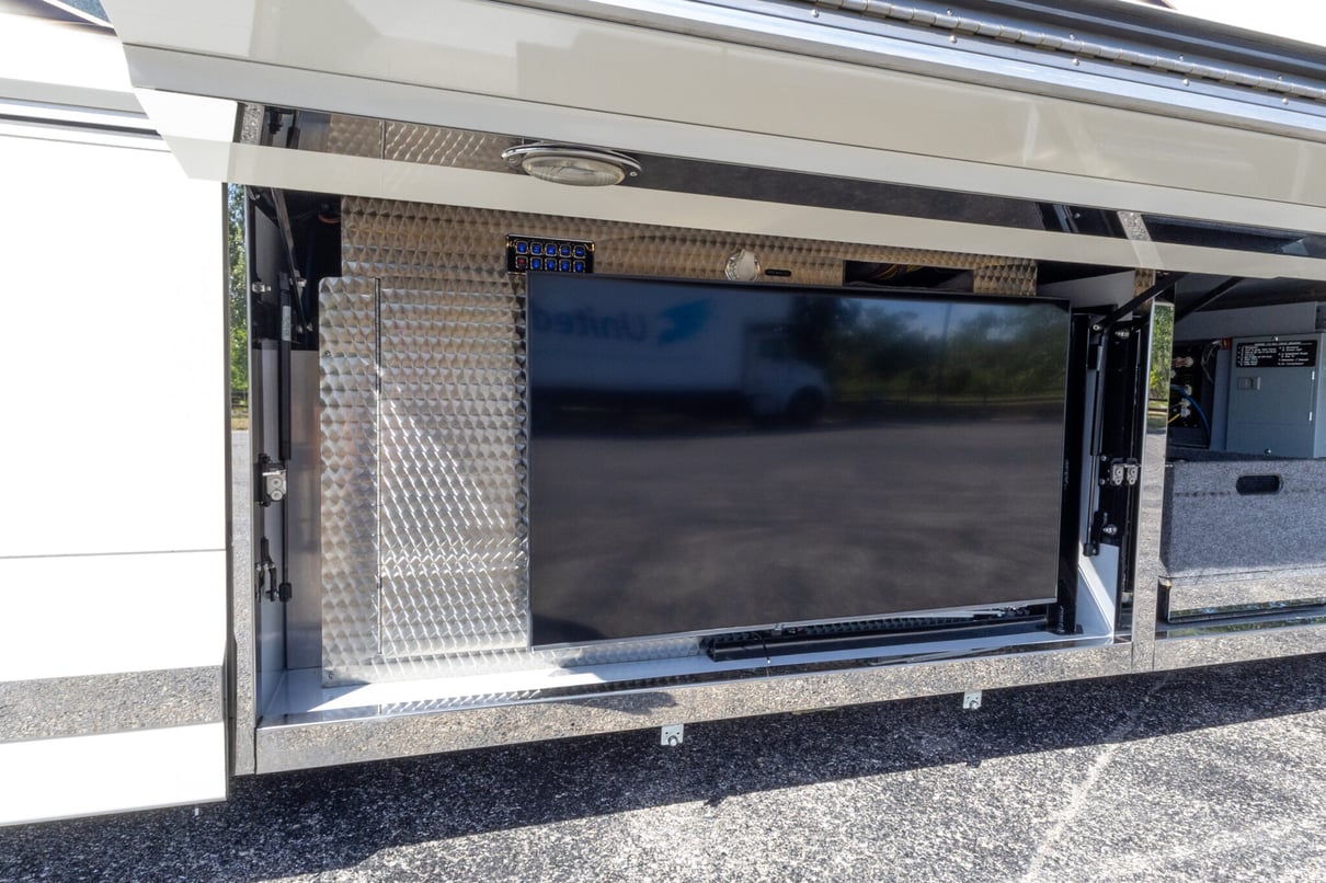 2017 Newell 2020P gallery image-36