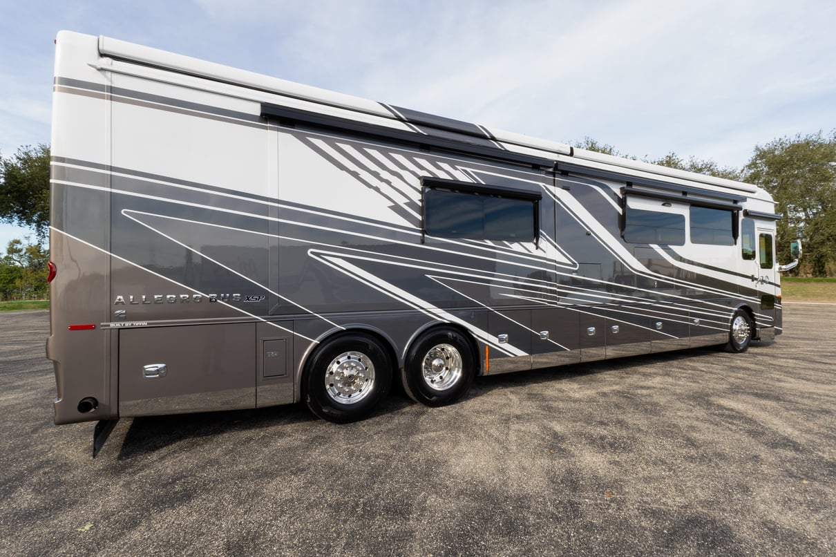 2024 Tiffin Allegro Bus 45 OPP gallery image-4