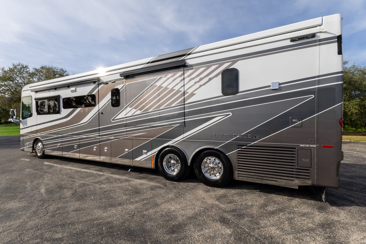 2024 Tiffin Allegro Bus 45 OPP gallery image-8