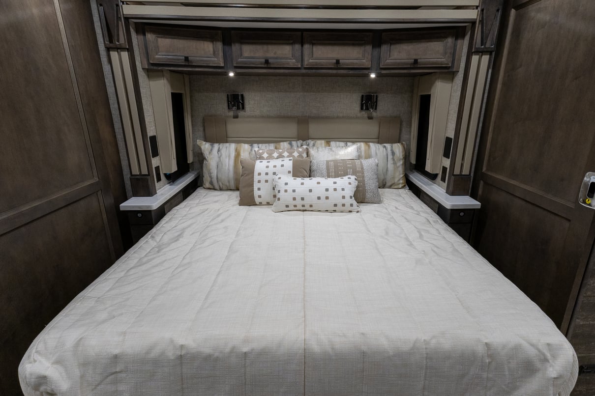 2024 Tiffin Allegro Bus 45 OPP gallery image-25