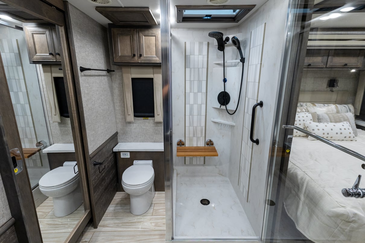 2024 Tiffin Allegro Bus 45 OPP gallery image-29