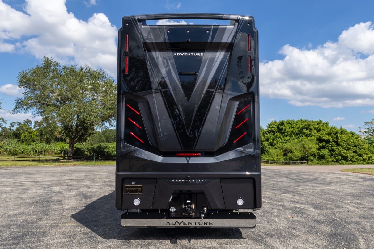 2026 SHOWHAULER ADVENTURE A4501 gallery image-6