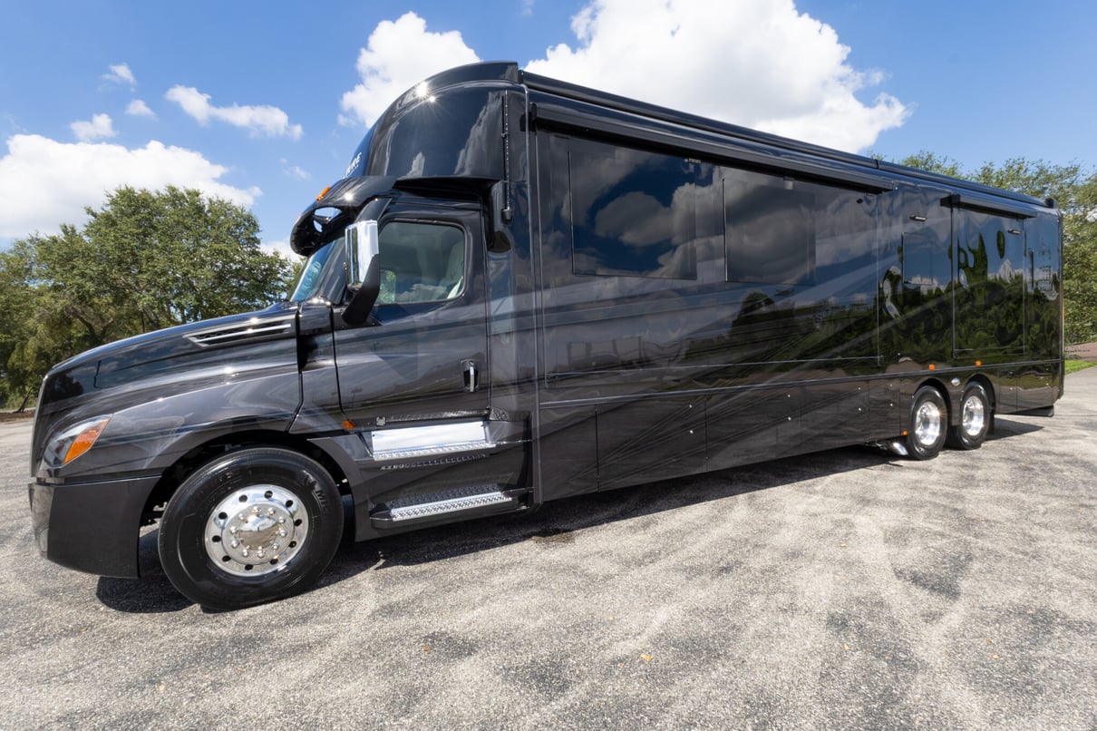 2026 SHOWHAULER ADVENTURE A4501 gallery image-10