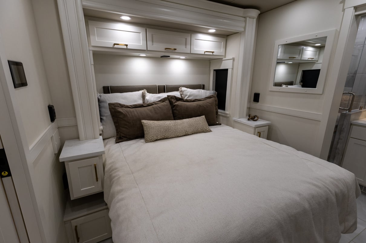 2026 SHOWHAULER ADVENTURE A4501 gallery image-25