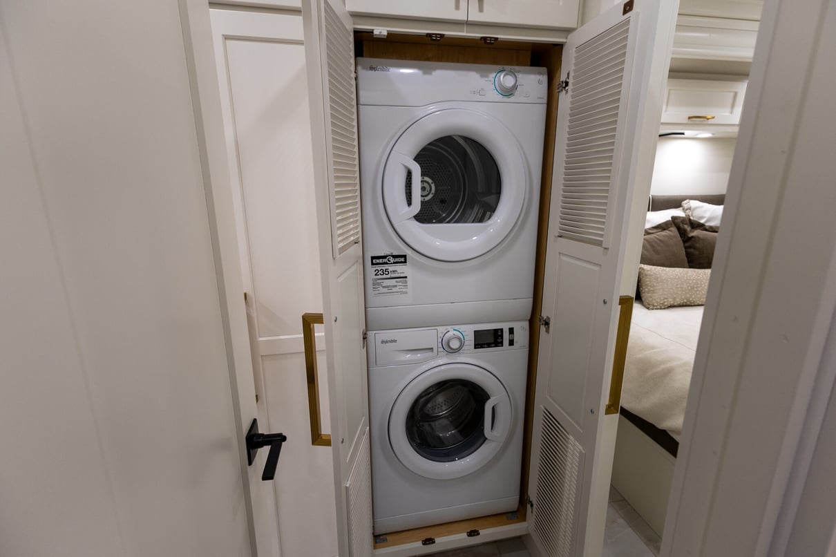 2026 SHOWHAULER ADVENTURE A4501 gallery image-32