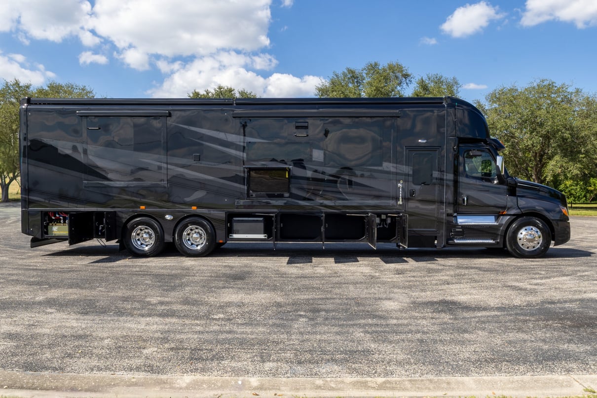 2026 SHOWHAULER ADVENTURE A4501 gallery image-33