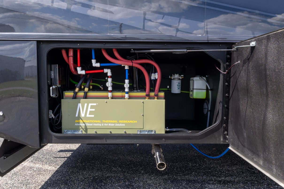 2026 SHOWHAULER ADVENTURE A4501 gallery image-35