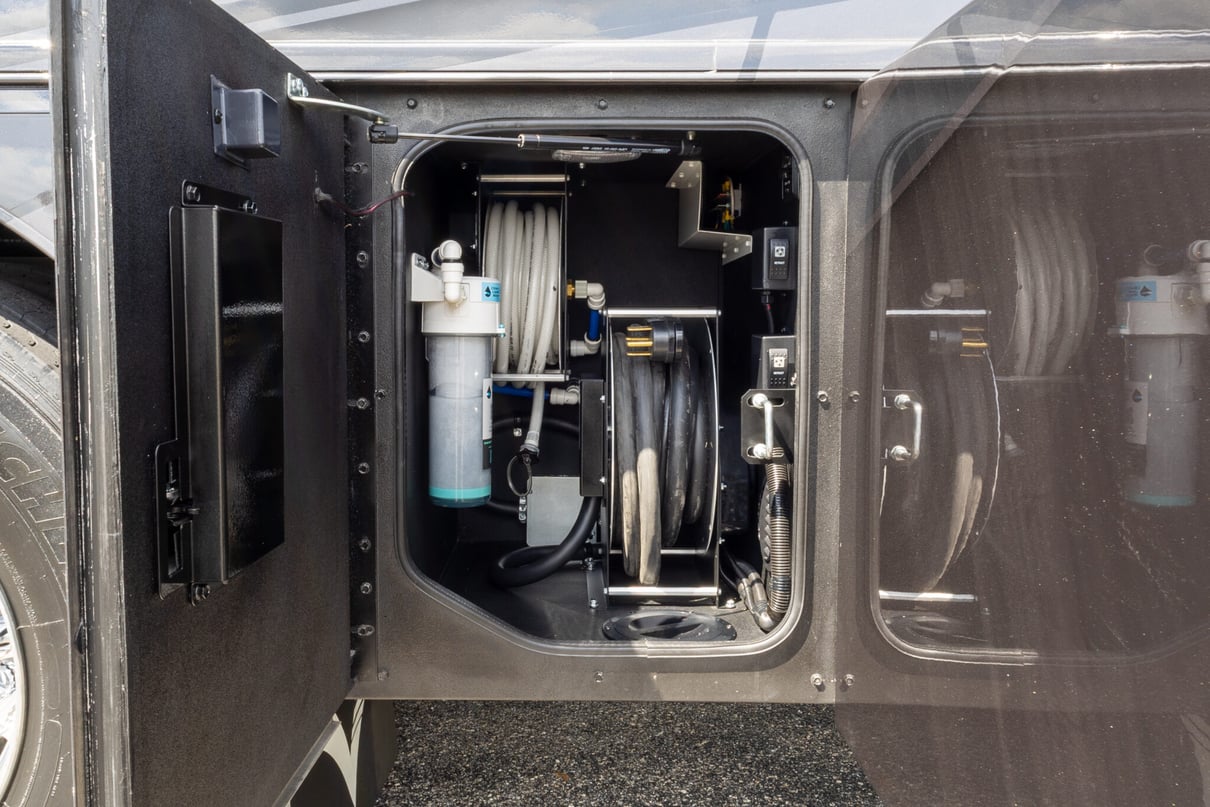 2026 SHOWHAULER ADVENTURE A4501 gallery image-46