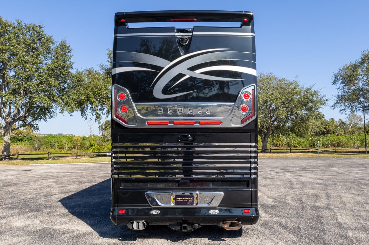 2012 Newell P2000i gallery image-6