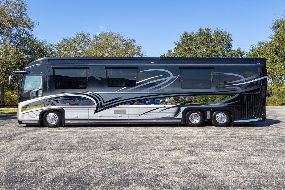 2012 Newell P2000i gallery image-9