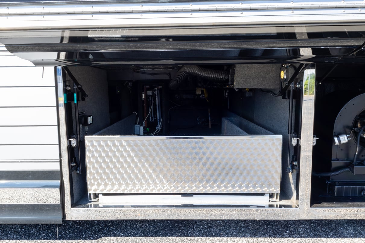 2012 Newell P2000i gallery image-39