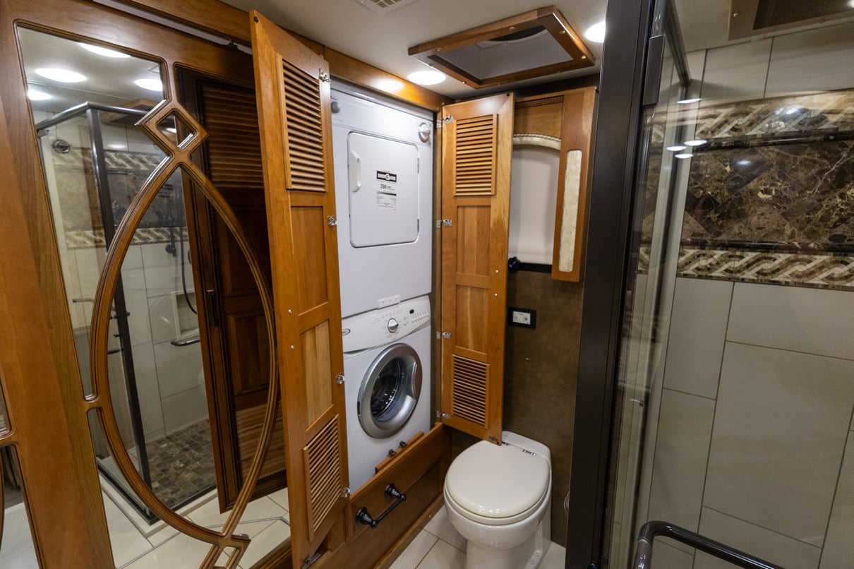 2015 Entegra Cornerstone 45B gallery image-31