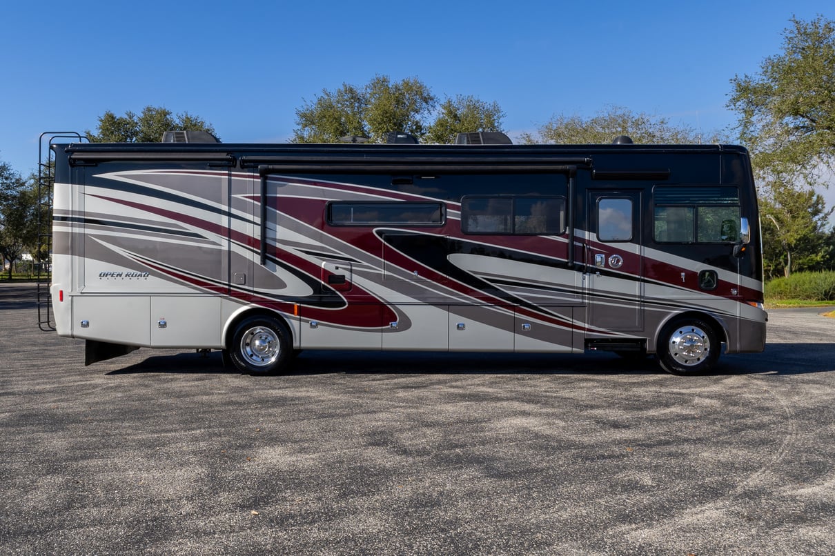 2020 Tiffin Allegro Open Road 34 PA gallery image-3