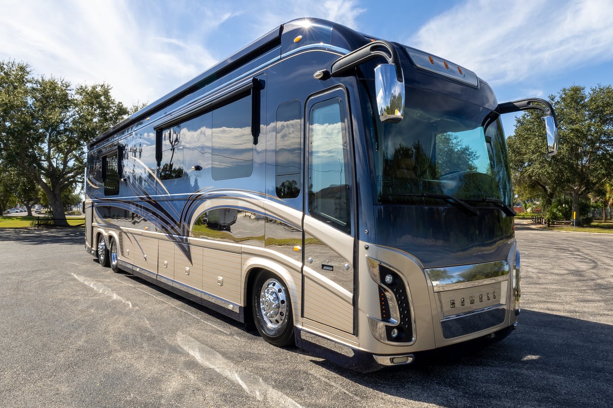 2013 Newell 2020P gallery image-1