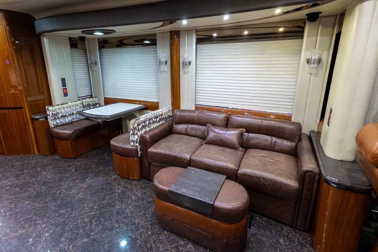 2013 Newell 2020P gallery image-15