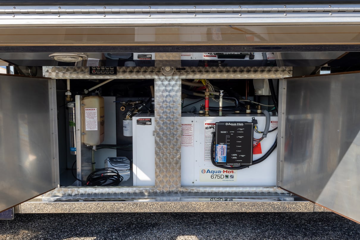 2013 Newell 2020P gallery image-33