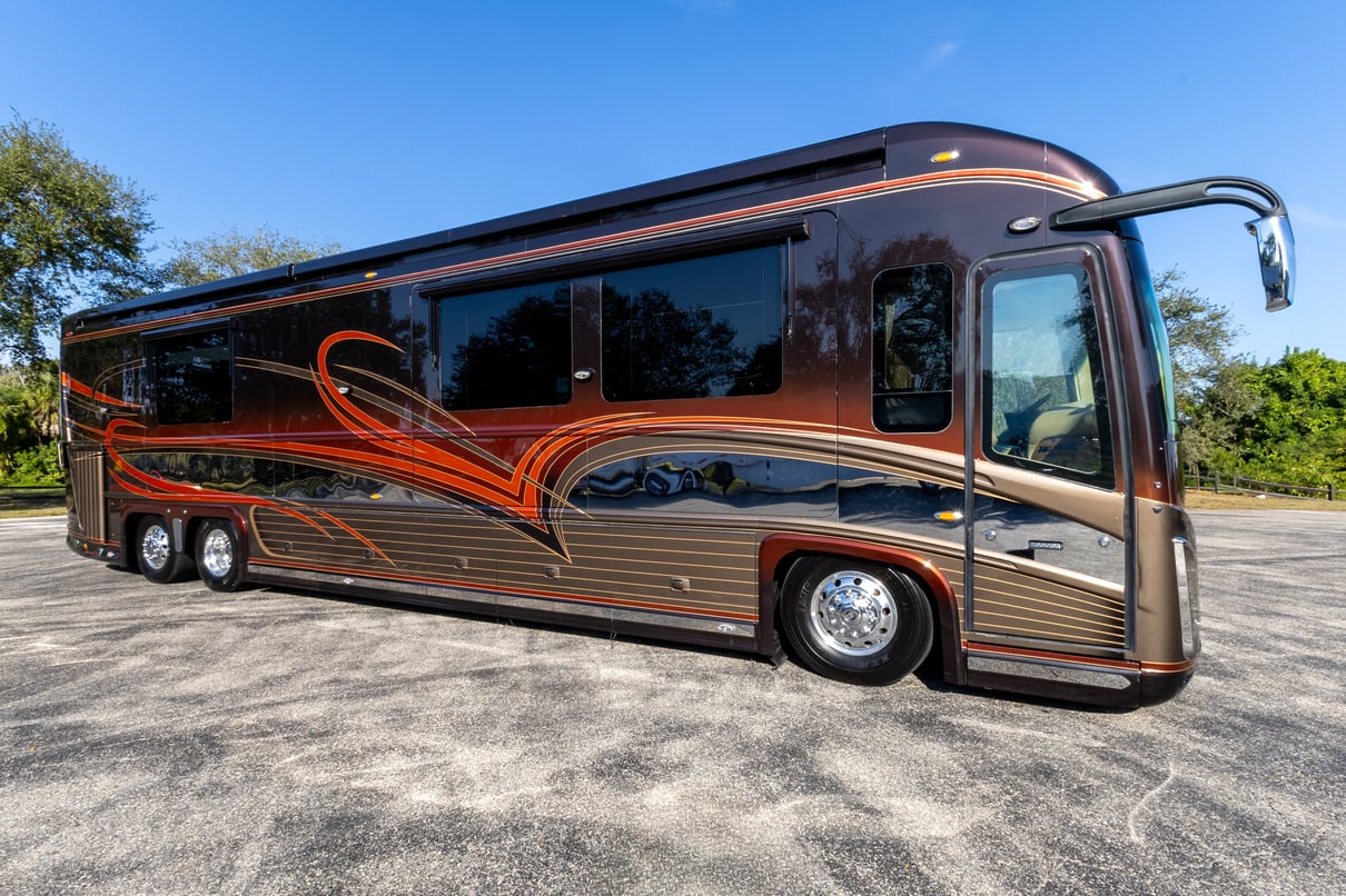 2013 Newell P2000i gallery image-2