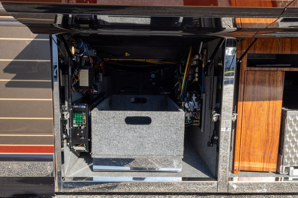 2013 Newell P2000i gallery image-36