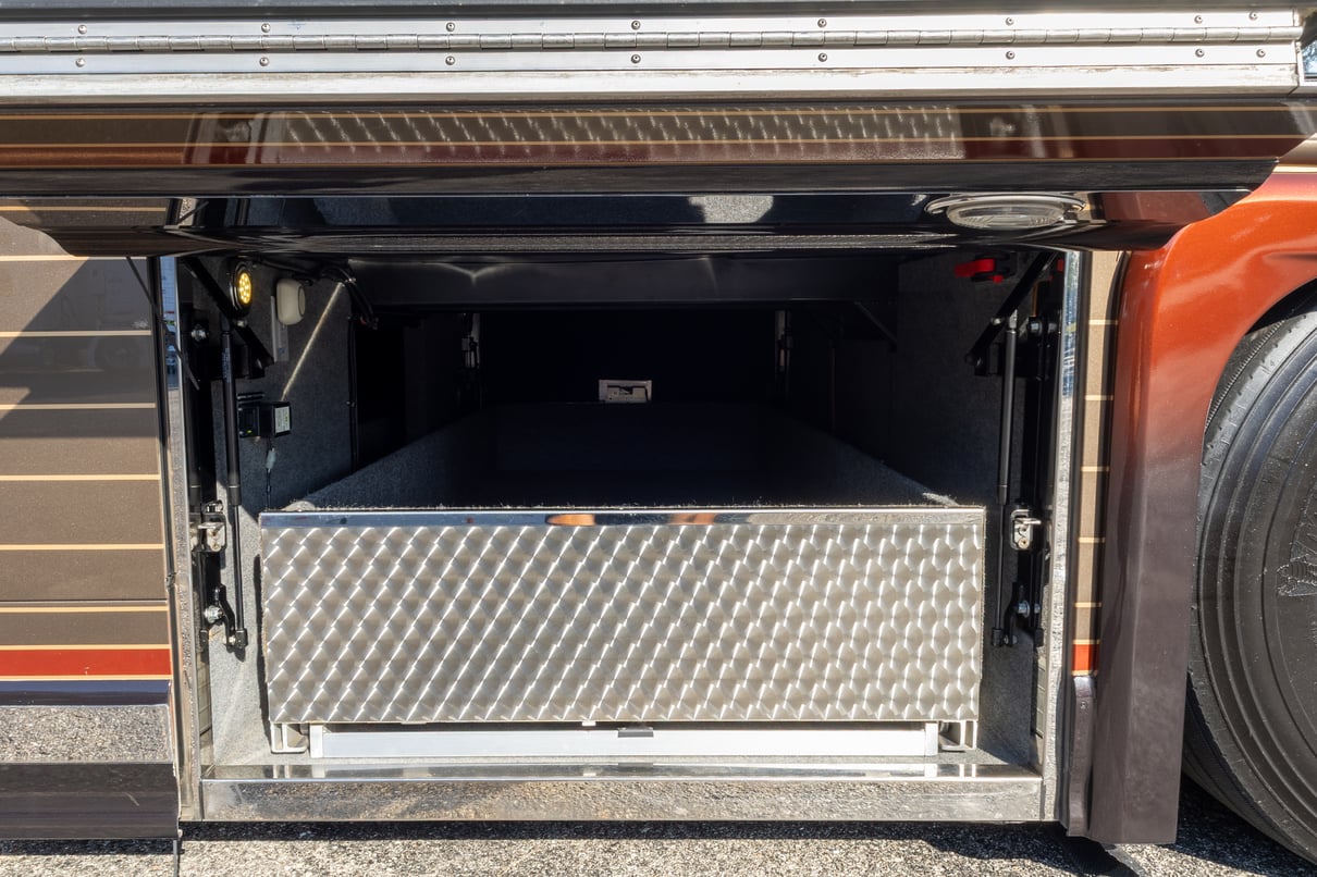 2013 Newell P2000i gallery image-38