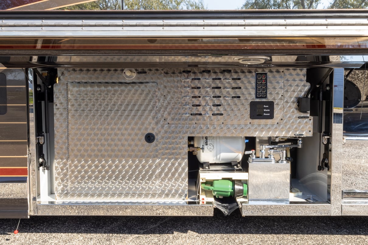 2013 Newell P2000i gallery image-43