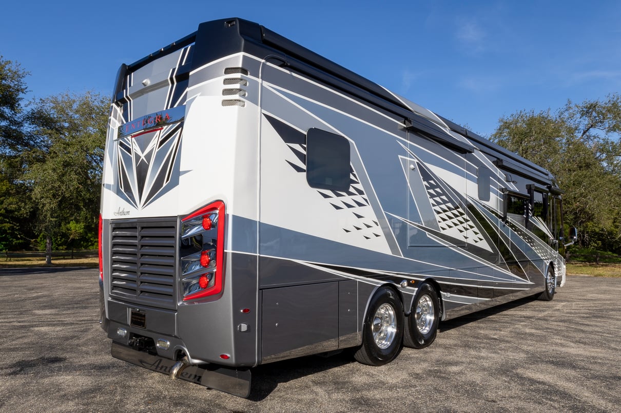 2023 Entegra Anthem 44W gallery image-5