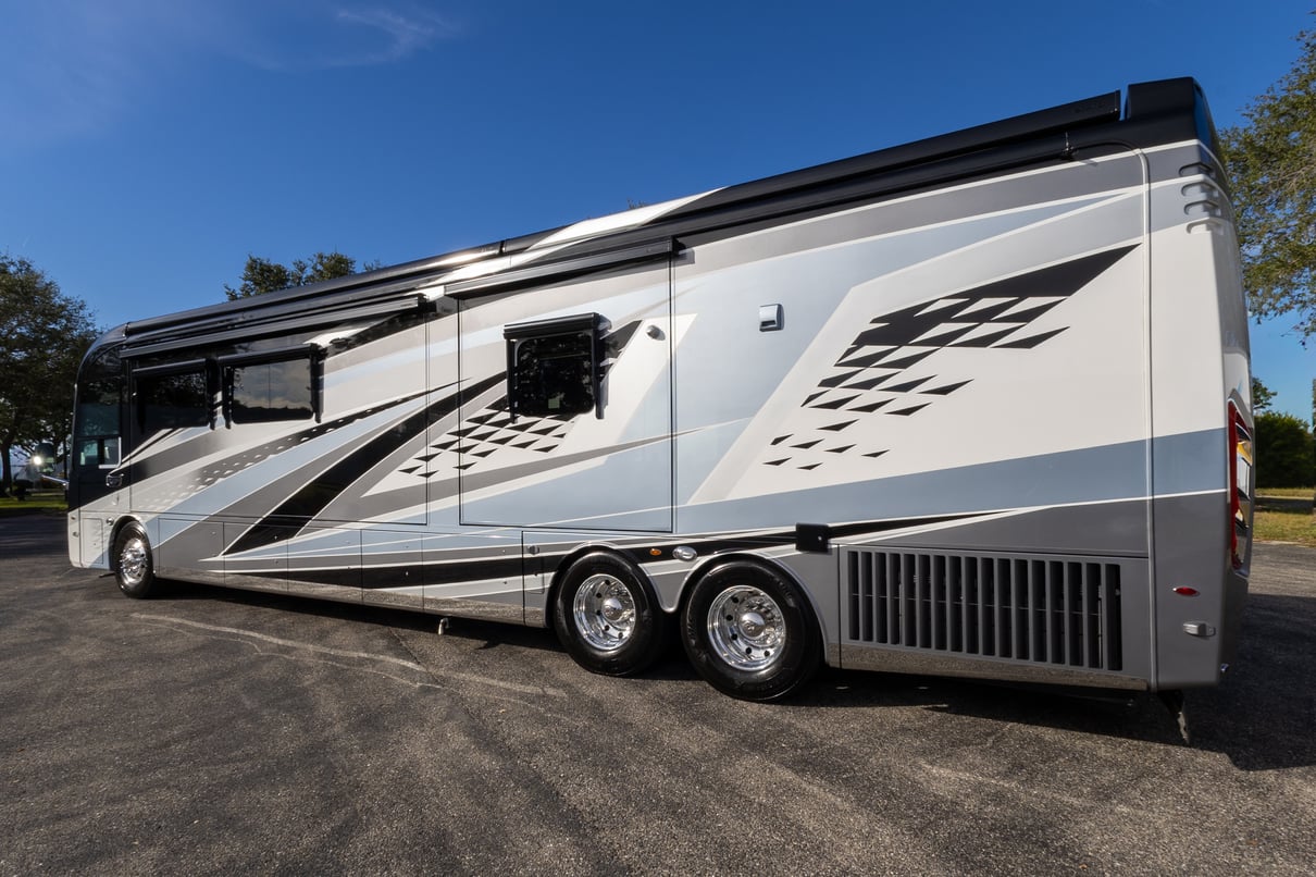 2023 Entegra Anthem 44W gallery image-8