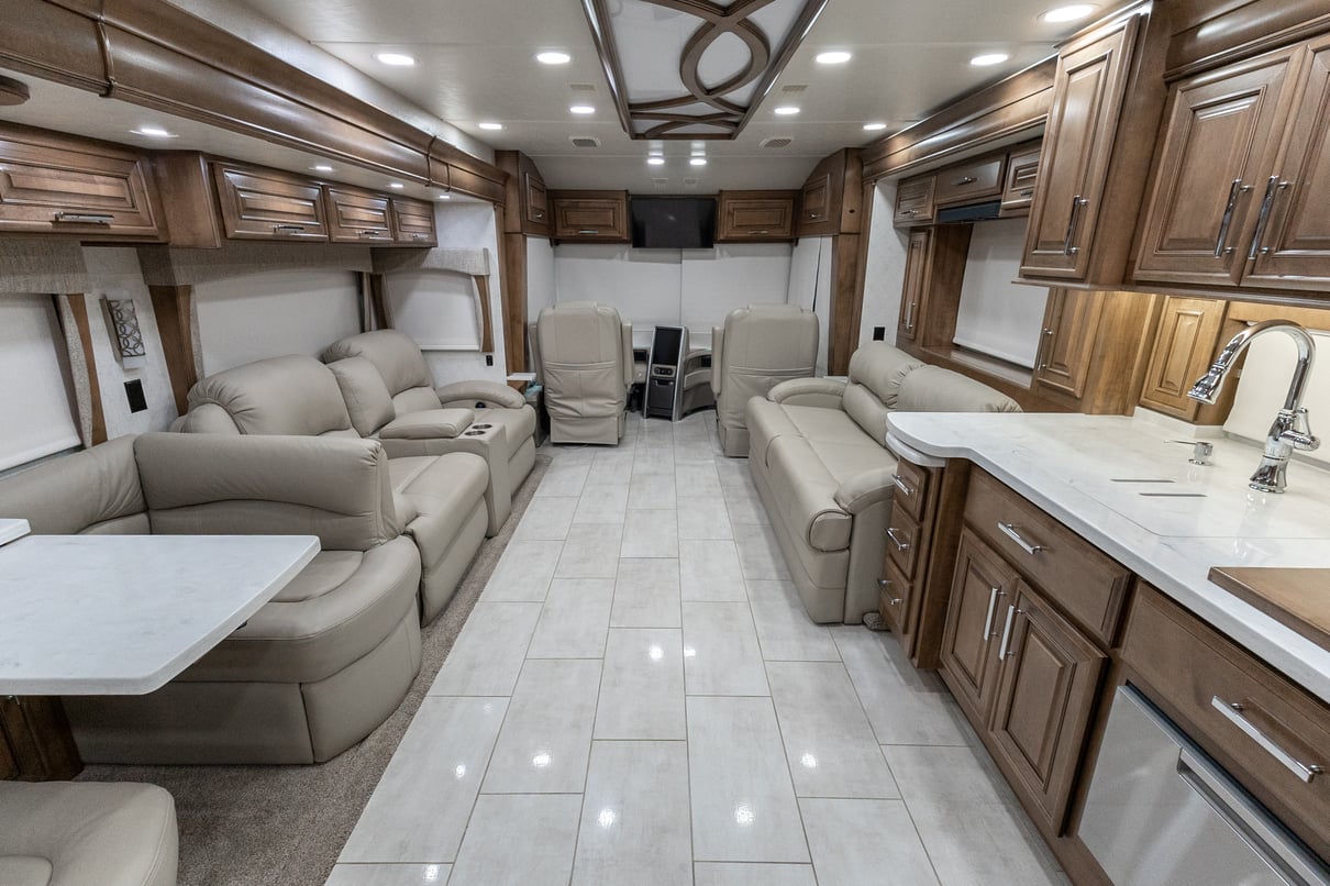 2023 Entegra Anthem 44W gallery image-21