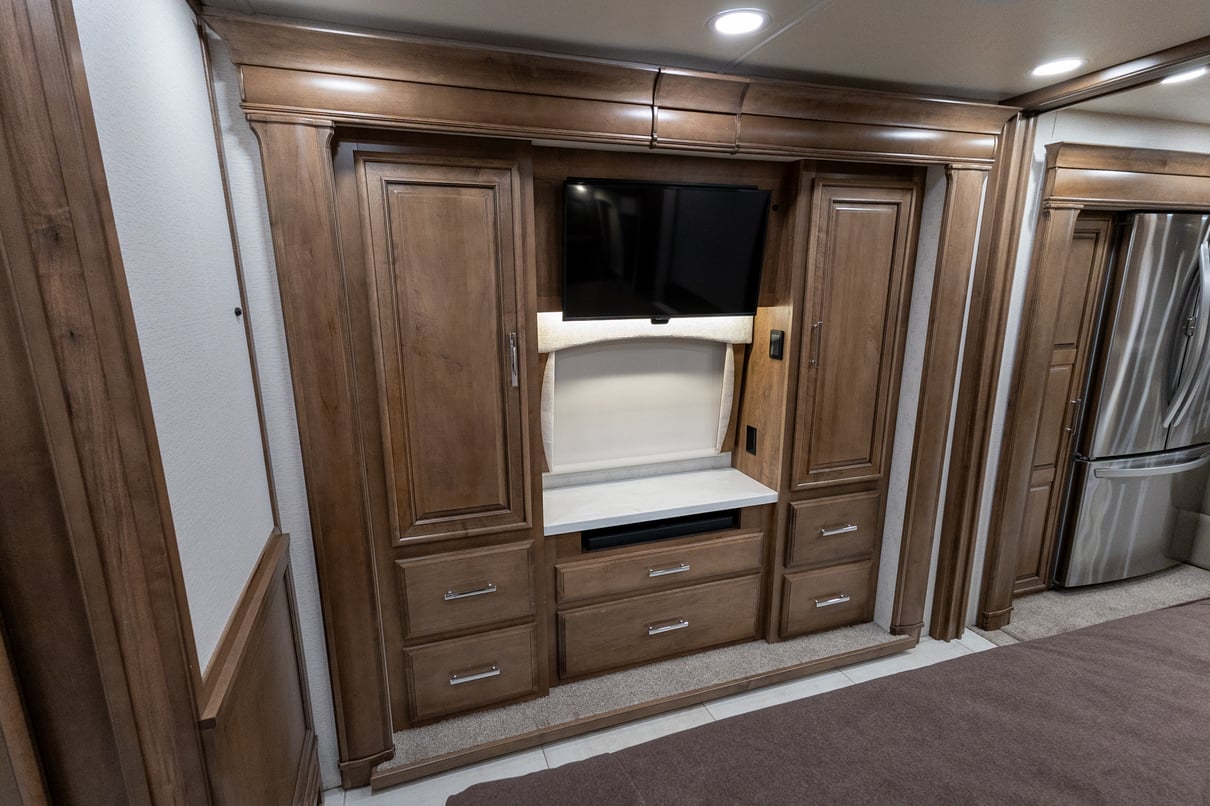 2023 Entegra Anthem 44W gallery image-27