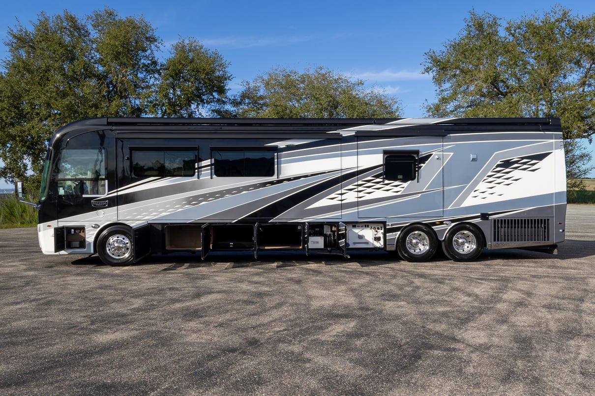 2023 Entegra Anthem 44W gallery image-33