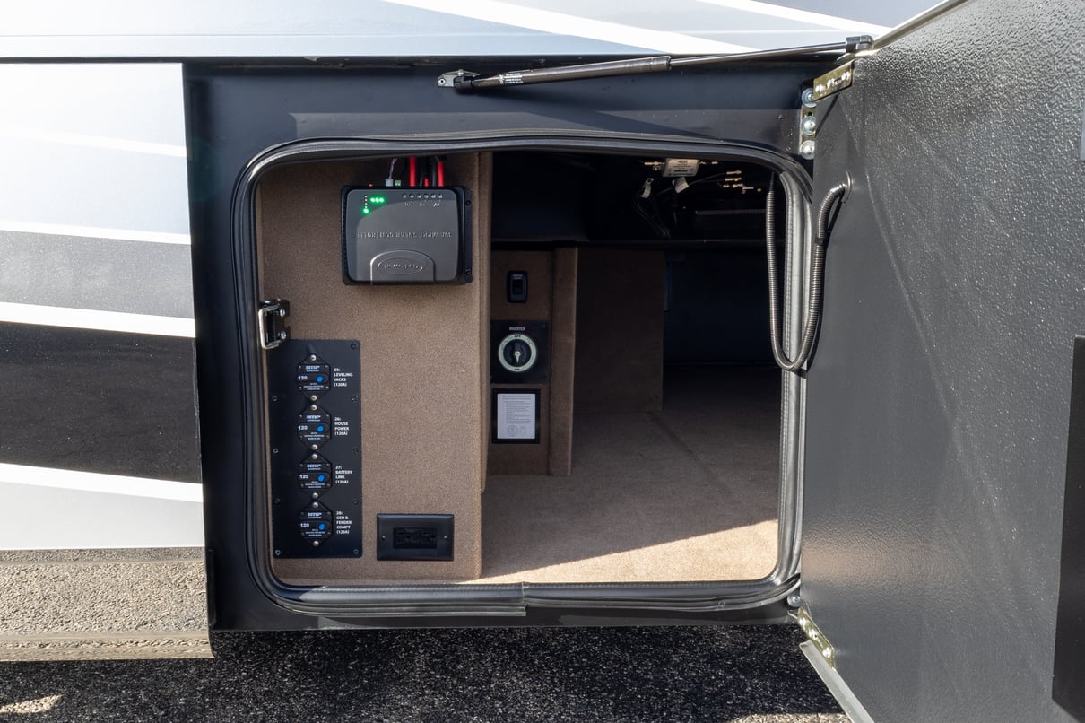 2023 Entegra Anthem 44W gallery image-37