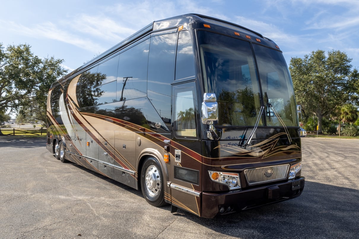 2008 Prevost Marathon H3 45 gallery image-1