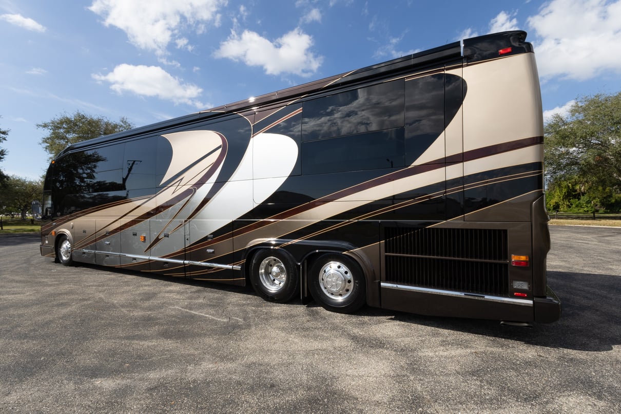 2008 Prevost Marathon H3 45 gallery image-8