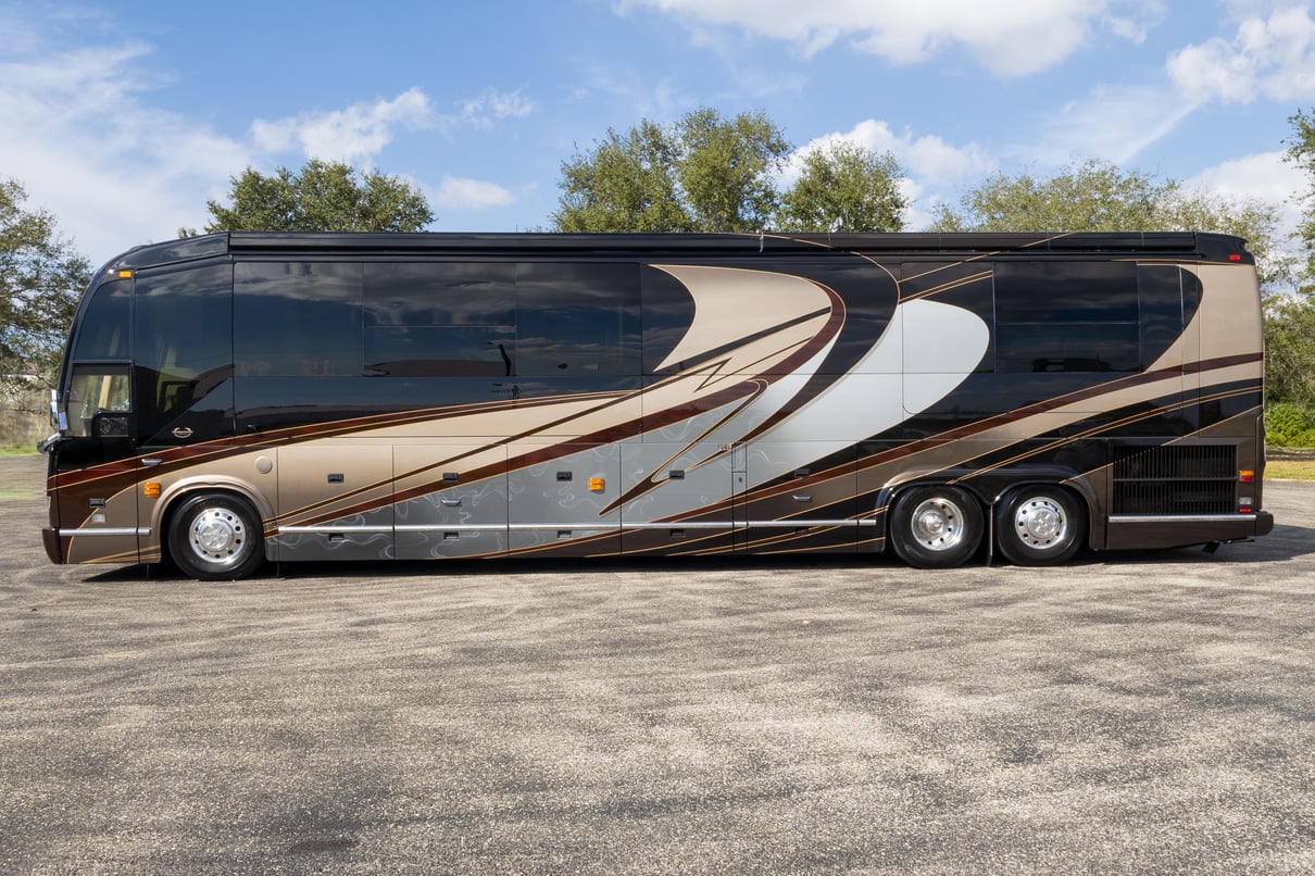 2008 Prevost Marathon H3 45 gallery image-9
