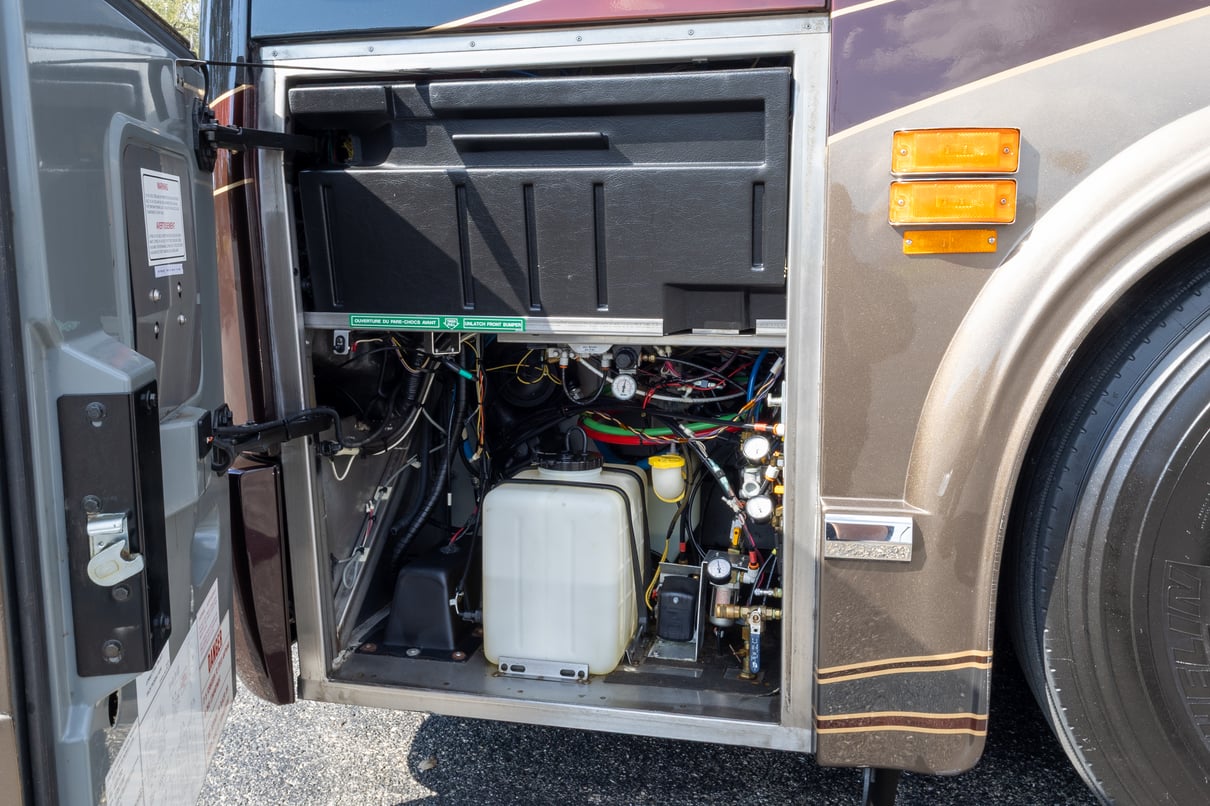2008 Prevost Marathon H3 45 gallery image-39