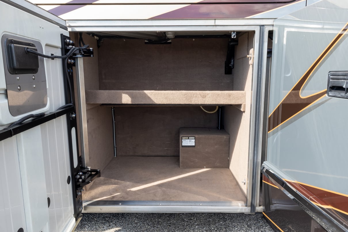 2008 Prevost Marathon H3 45 gallery image-42