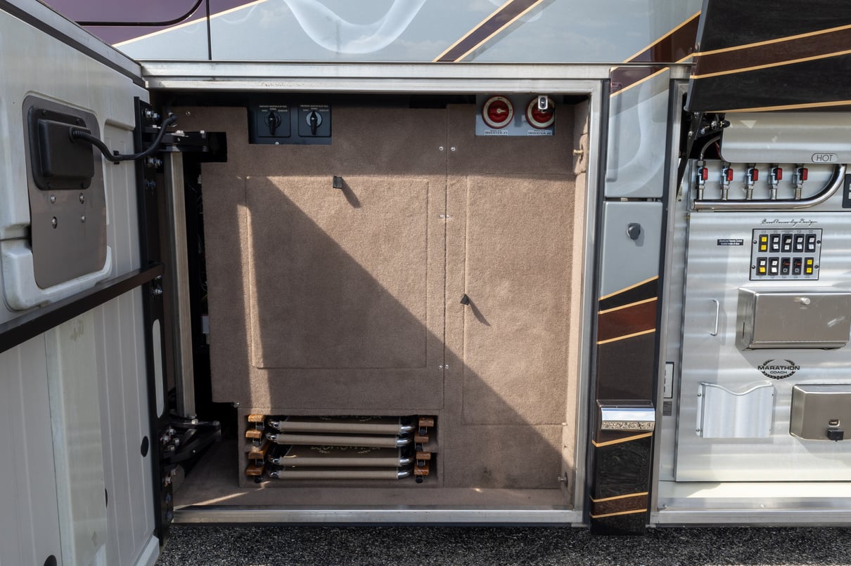 2008 Prevost Marathon H3 45 gallery image-43