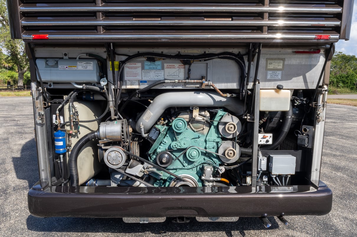 2008 Prevost Marathon H3 45 gallery image-46