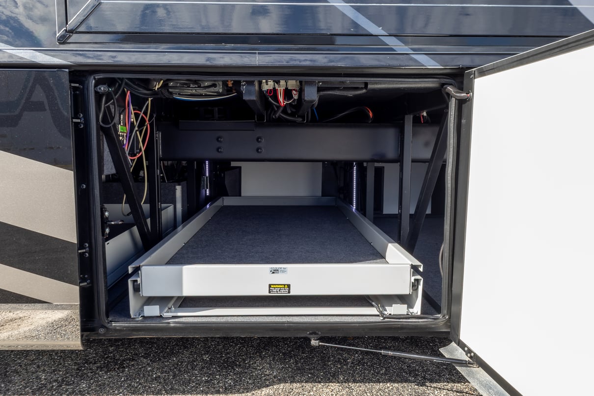 2020 Newmar Mountain Aire 4553 gallery image-38