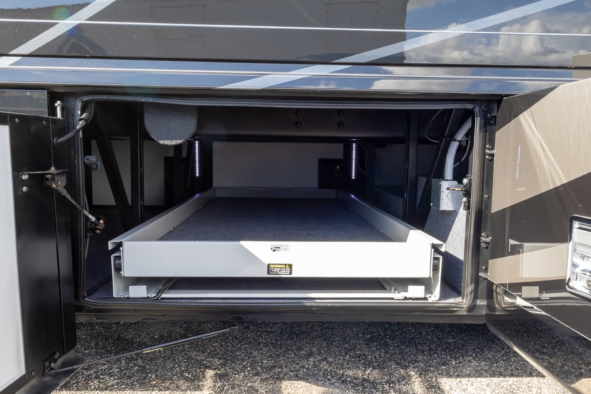 2020 Newmar Mountain Aire 4553 gallery image-45