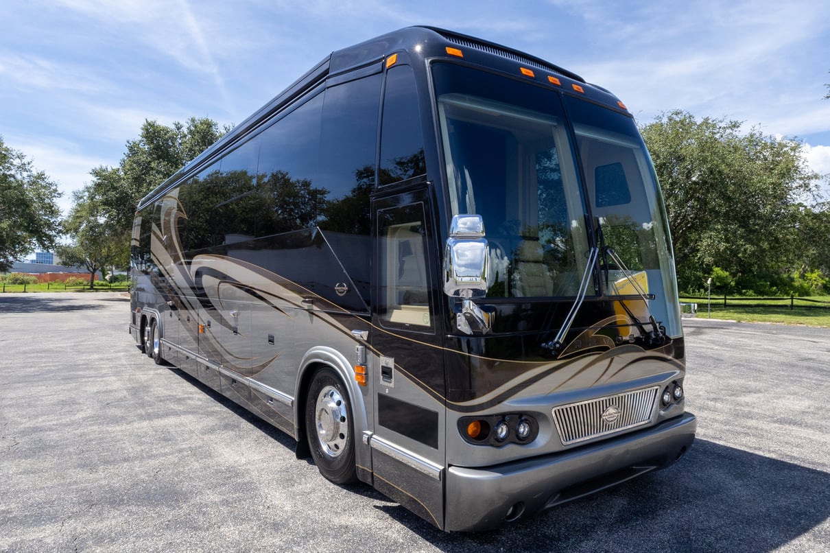 2008 Prevost Marathon H3 45 gallery image-1