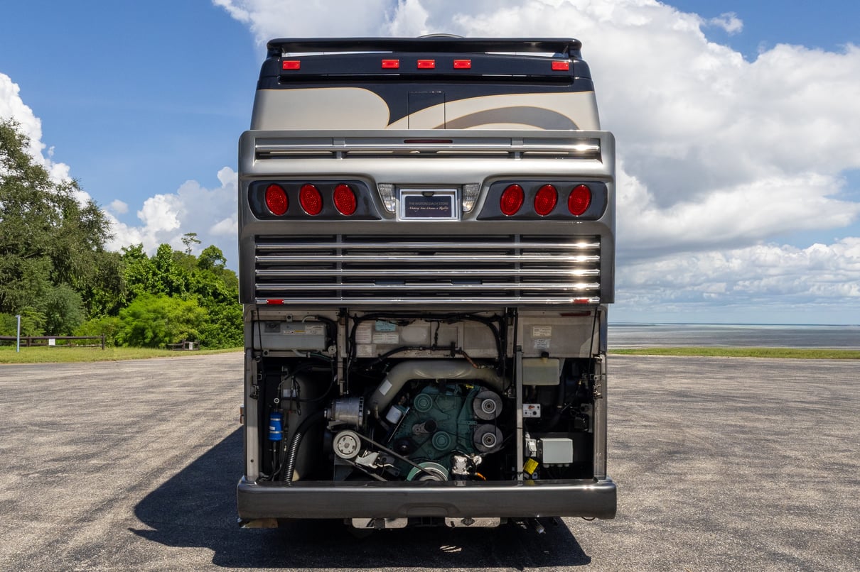 2008 Prevost Marathon H3 45 gallery image-46