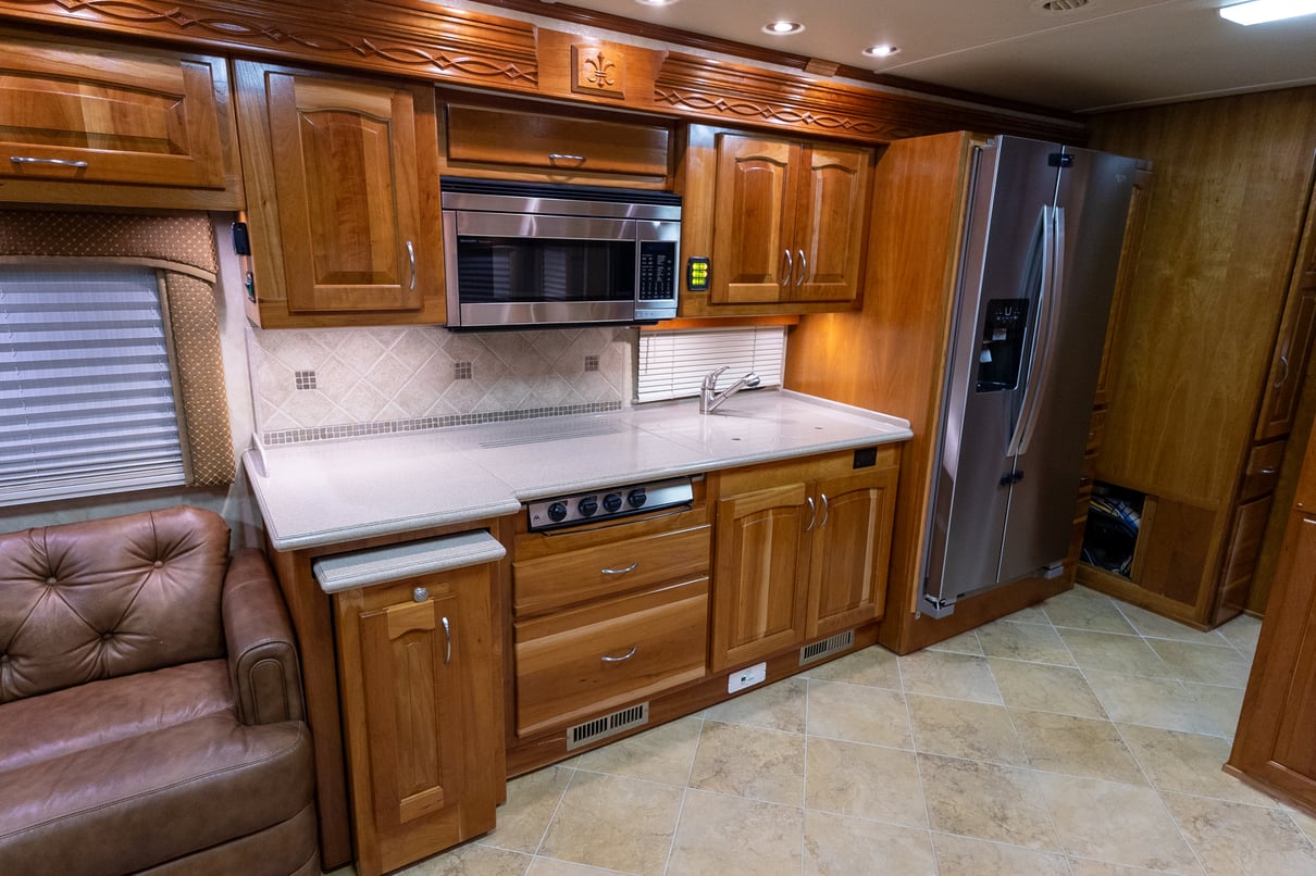 2008 Beaver Contessa 42M gallery image-18