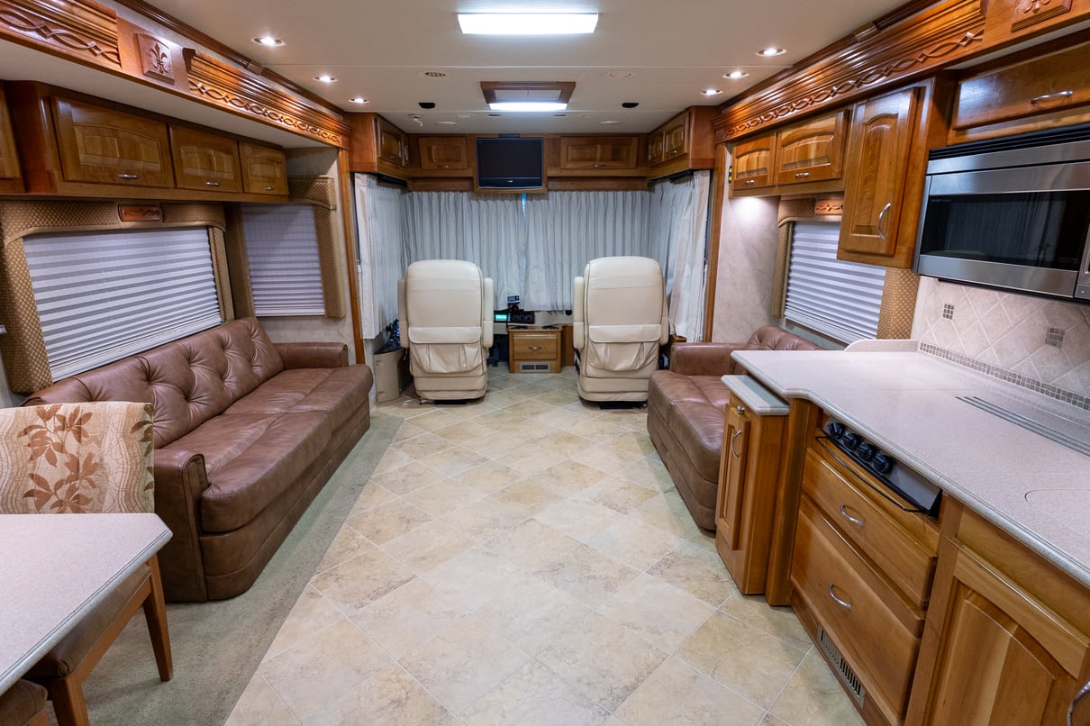 2008 Beaver Contessa 42M gallery image-21