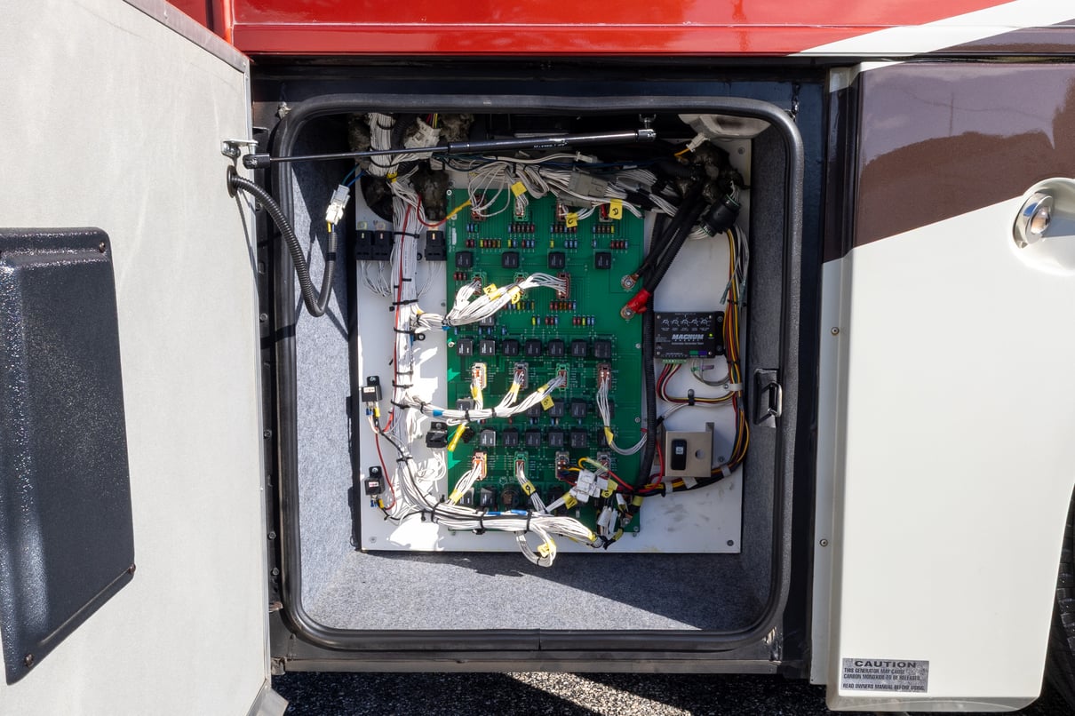 2008 Beaver Contessa 42M gallery image-39