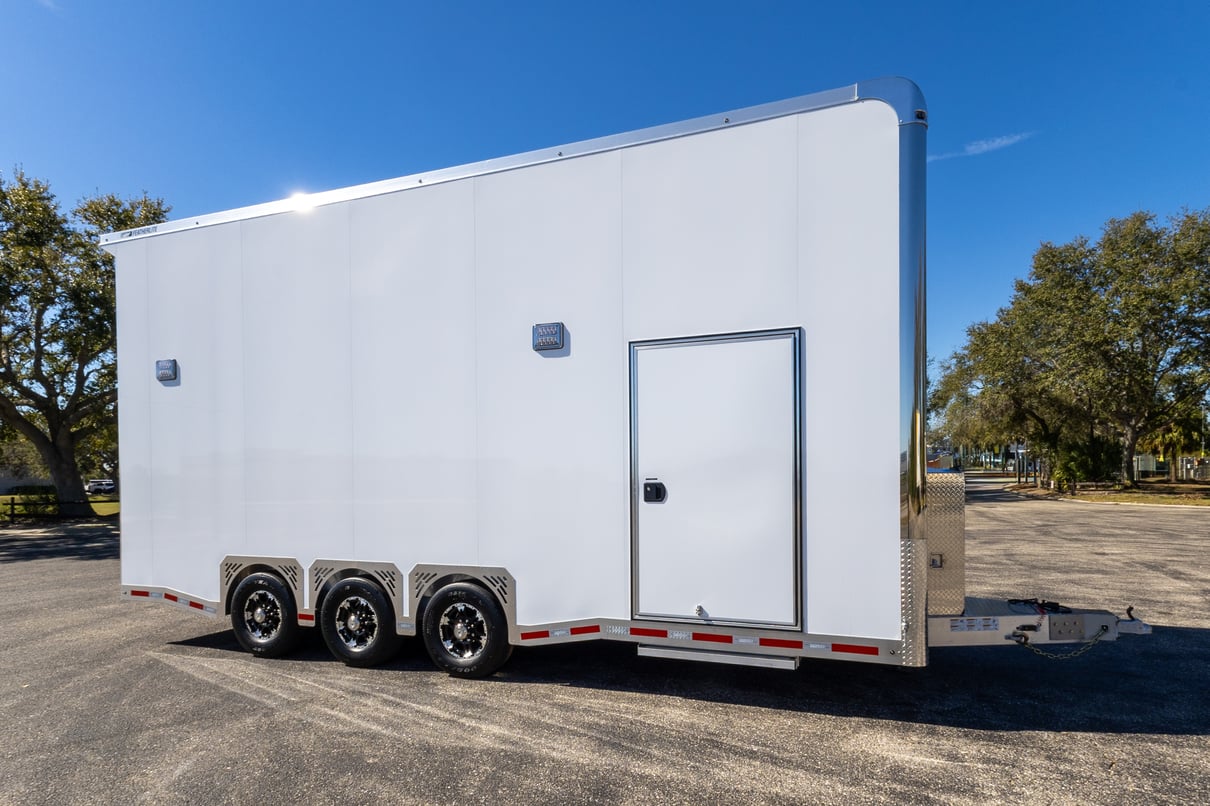 2026 Featherlite 24' Stacker Trailer 4414 gallery image-2