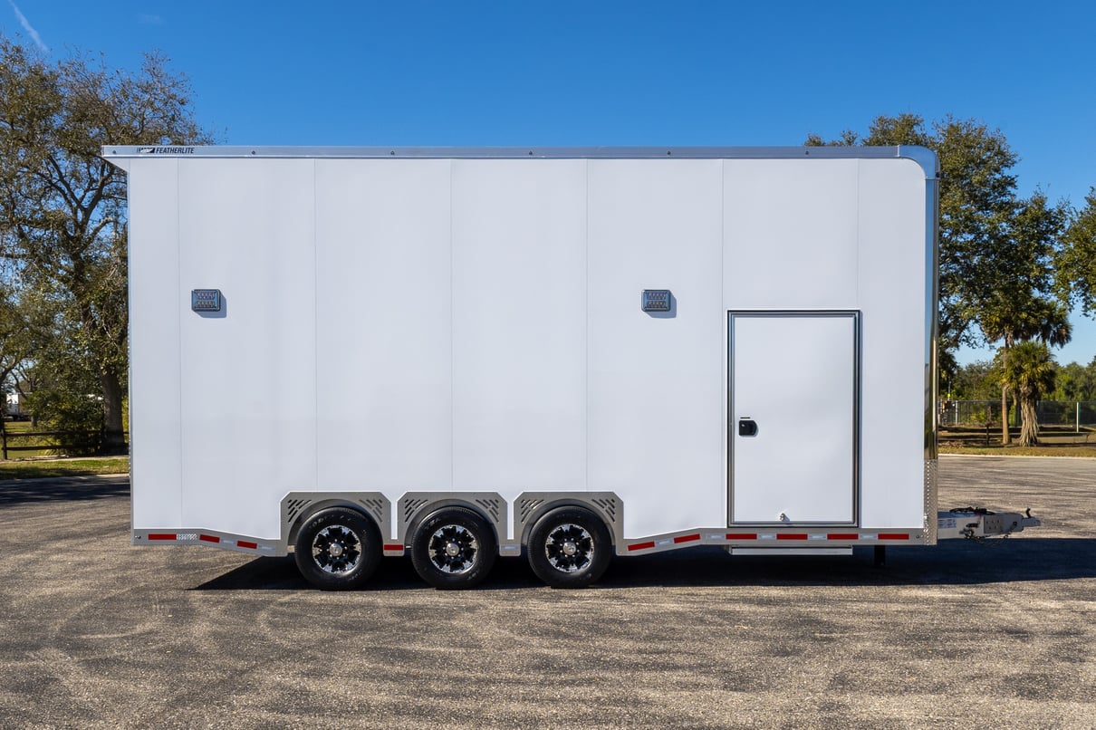 2026 Featherlite 24' Stacker Trailer 4414 gallery image-3