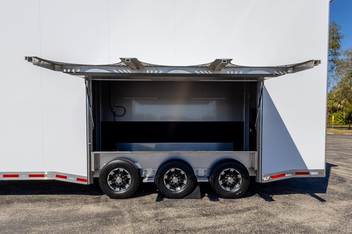 2026 Featherlite 24' Stacker Trailer 4414 gallery image-26