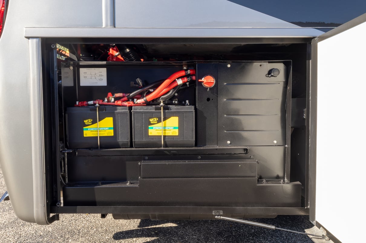 2015 Newmar Essex 4553 gallery image-33