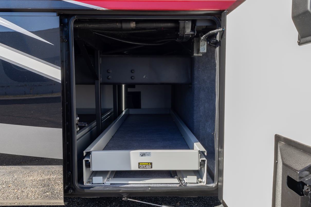 2015 Newmar Essex 4553 gallery image-38